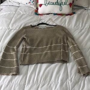 Bell sleeved sweater